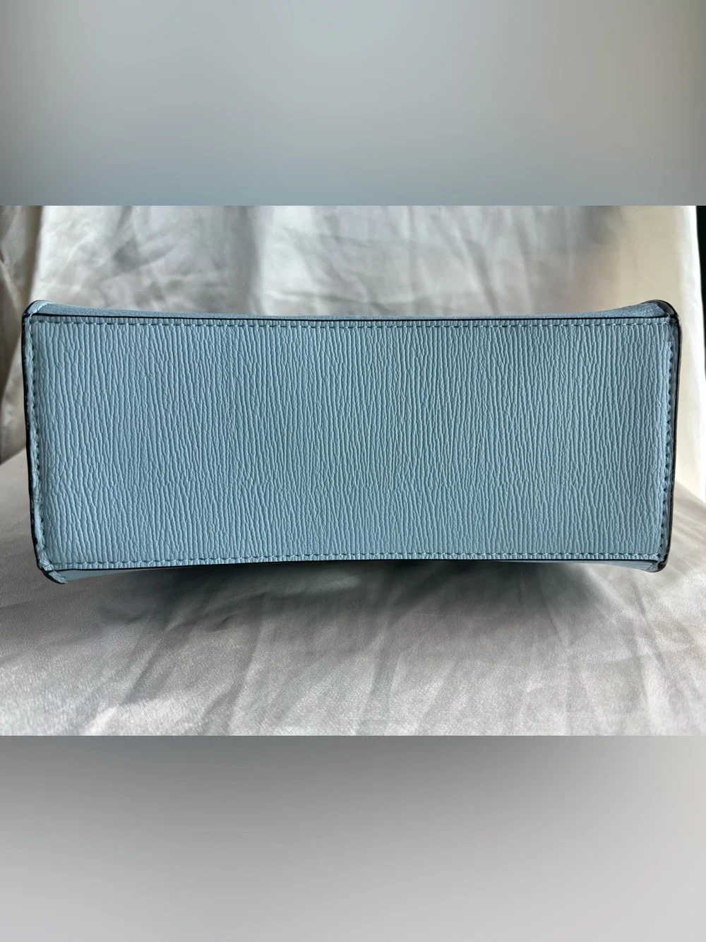 Aldo Light Blue Crossbody Bag with Tortoiseshell-Link Accent - Picture 6 of 16